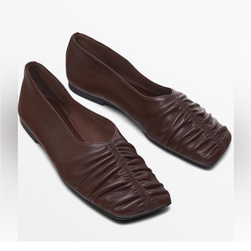 Massimo Dutti Brown Leather Flats NWB